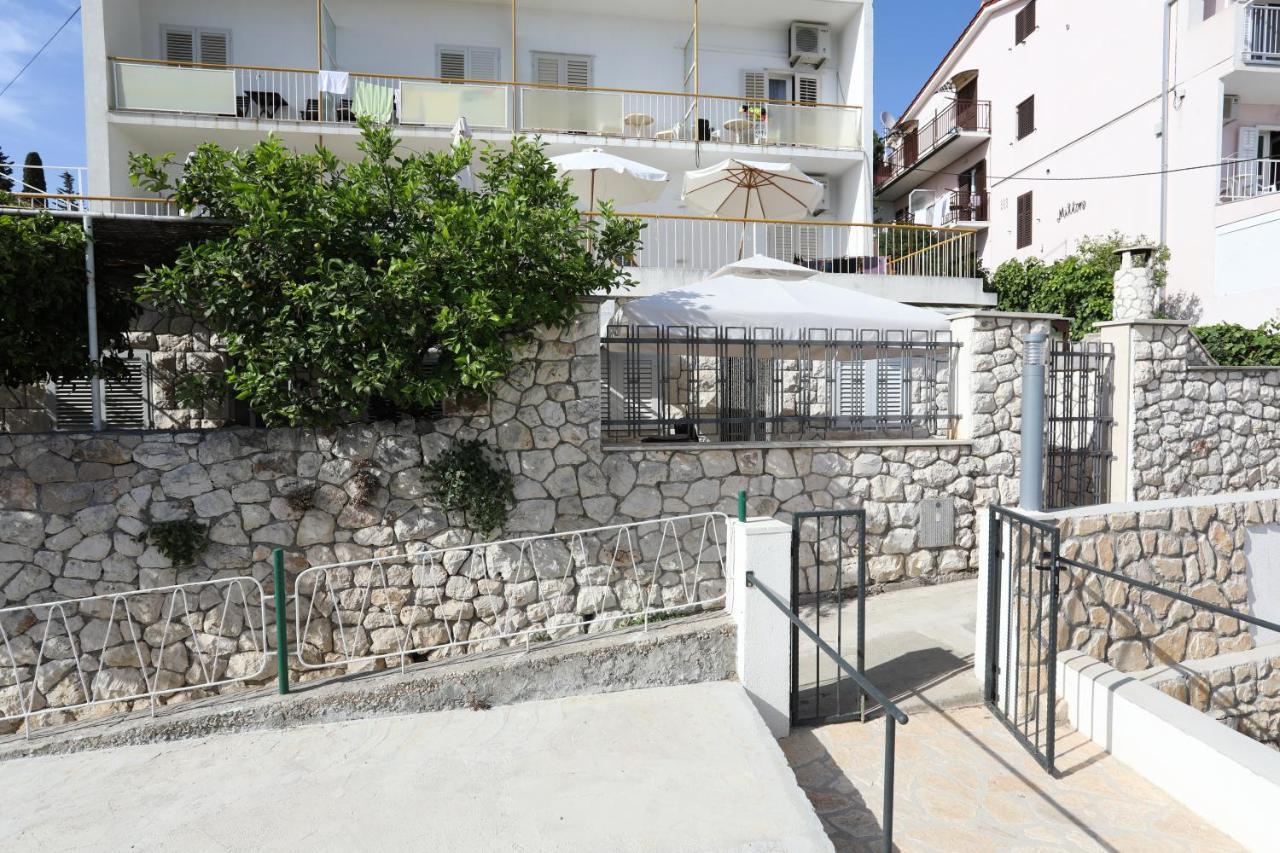 Adria Apartment Хвар Екстериор снимка
